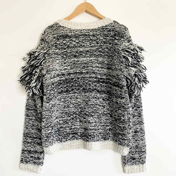 Banana Republic Women's Fringe Wool Alpaca
Blend Sweater Size M - Picture 3 of 7